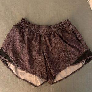 Lululemon hotty hot shorts 6